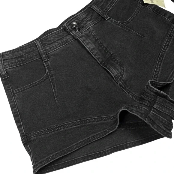 Pilcro NWT Micro Denim‎ Shorts Cuffed Black Sz 29 Flattering High Diagonal Cut - Picture 6 of 11